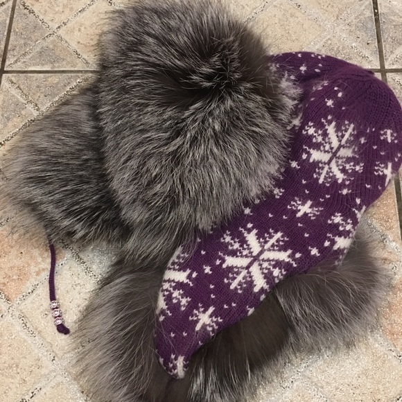 Unknown Accessories - Genuine silver fox winter beanie hat
